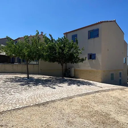 La Résidence Du Montaigu Saint-Hippolyte-de-Montaigu